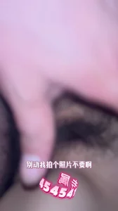 原创在酒店保洁上班的酒店里操她肛交她，往她屁眼塞上肛塞，下班接着操她